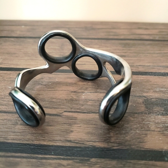 ❤Hairstylist Barber Scissors Cuff - Picture 4 of 7
